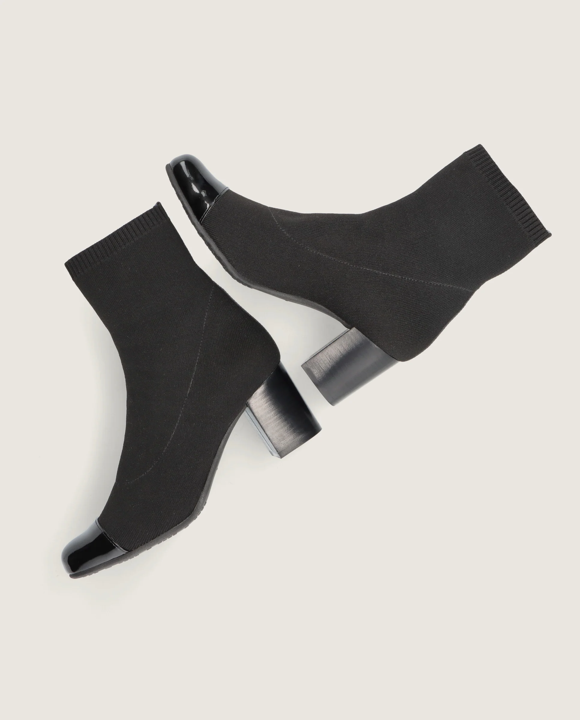 Botines Bologna Negros Tejidos - Image 4