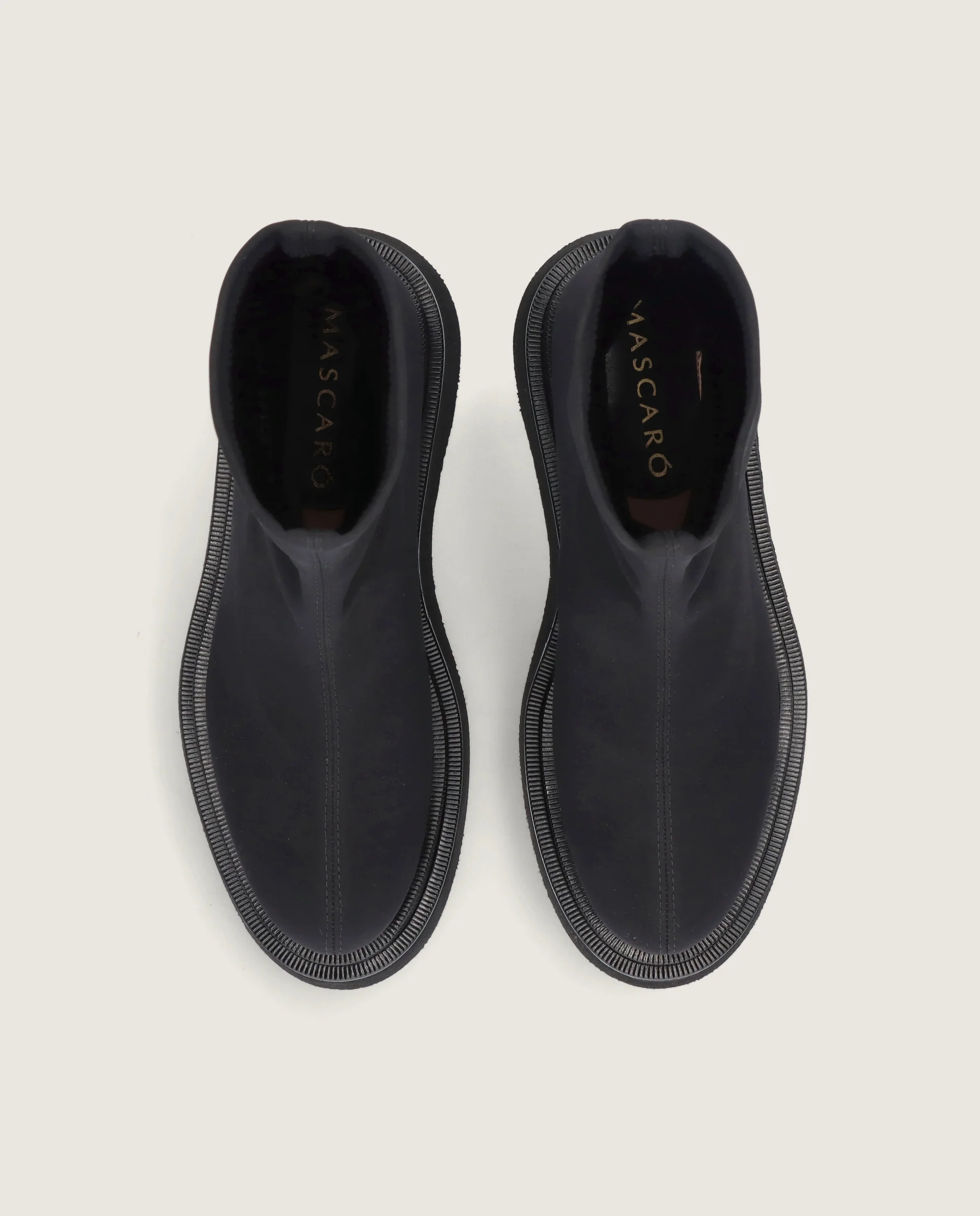 Botines Catherine Negros Tejidos - Image 2