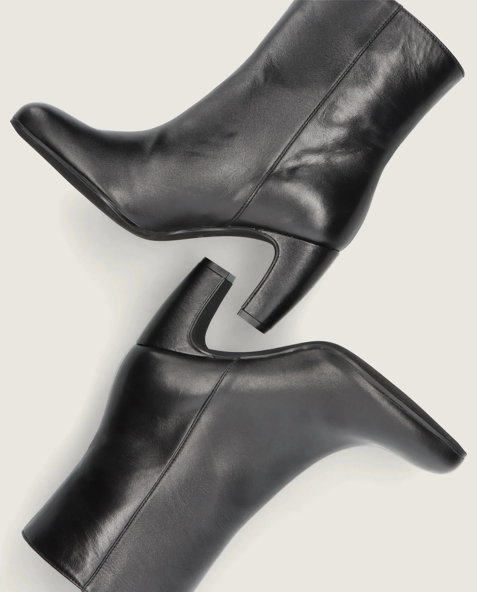 Botines Emily Negros Piel - Image 4