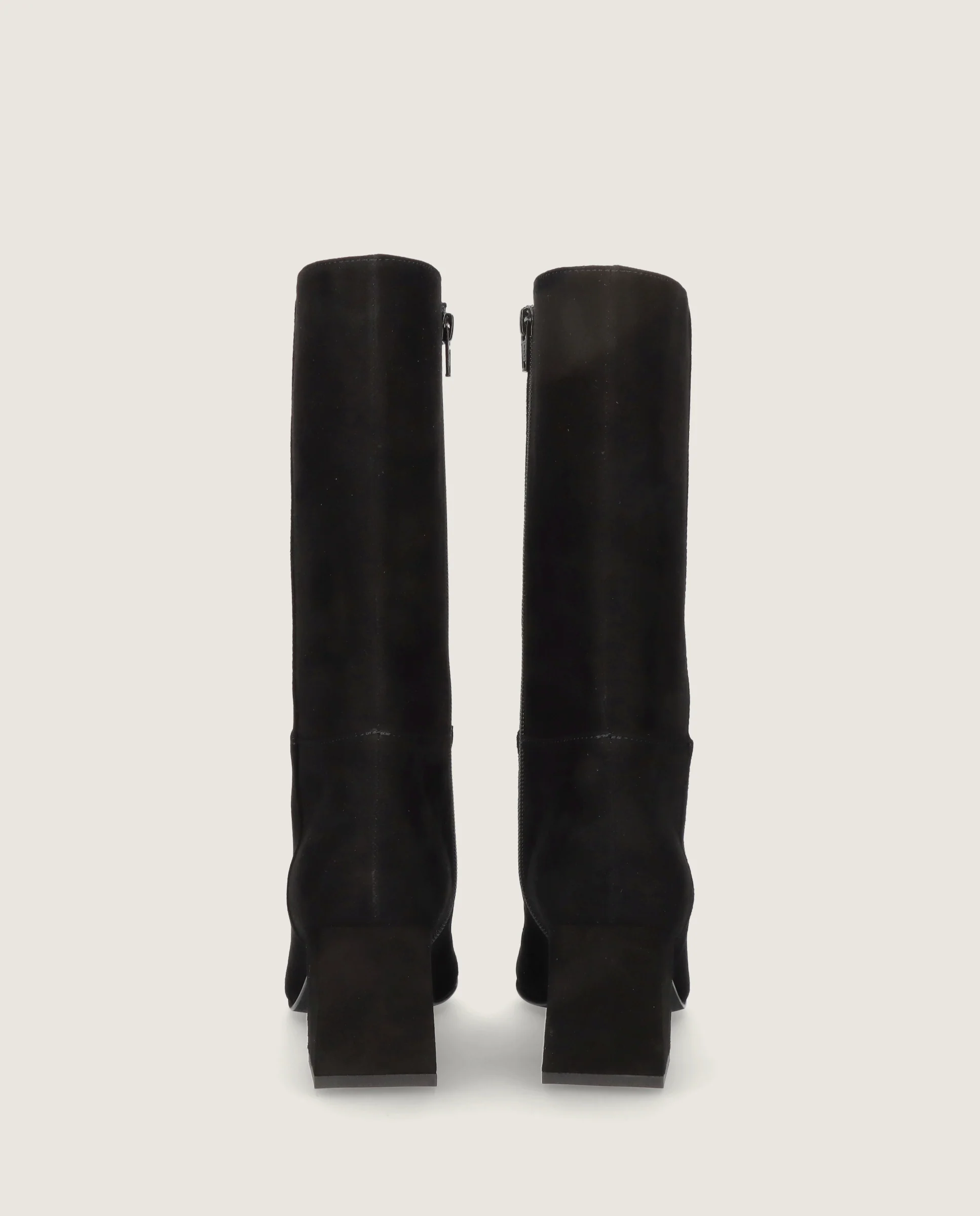 Botines Freja Negros Ante - Image 3