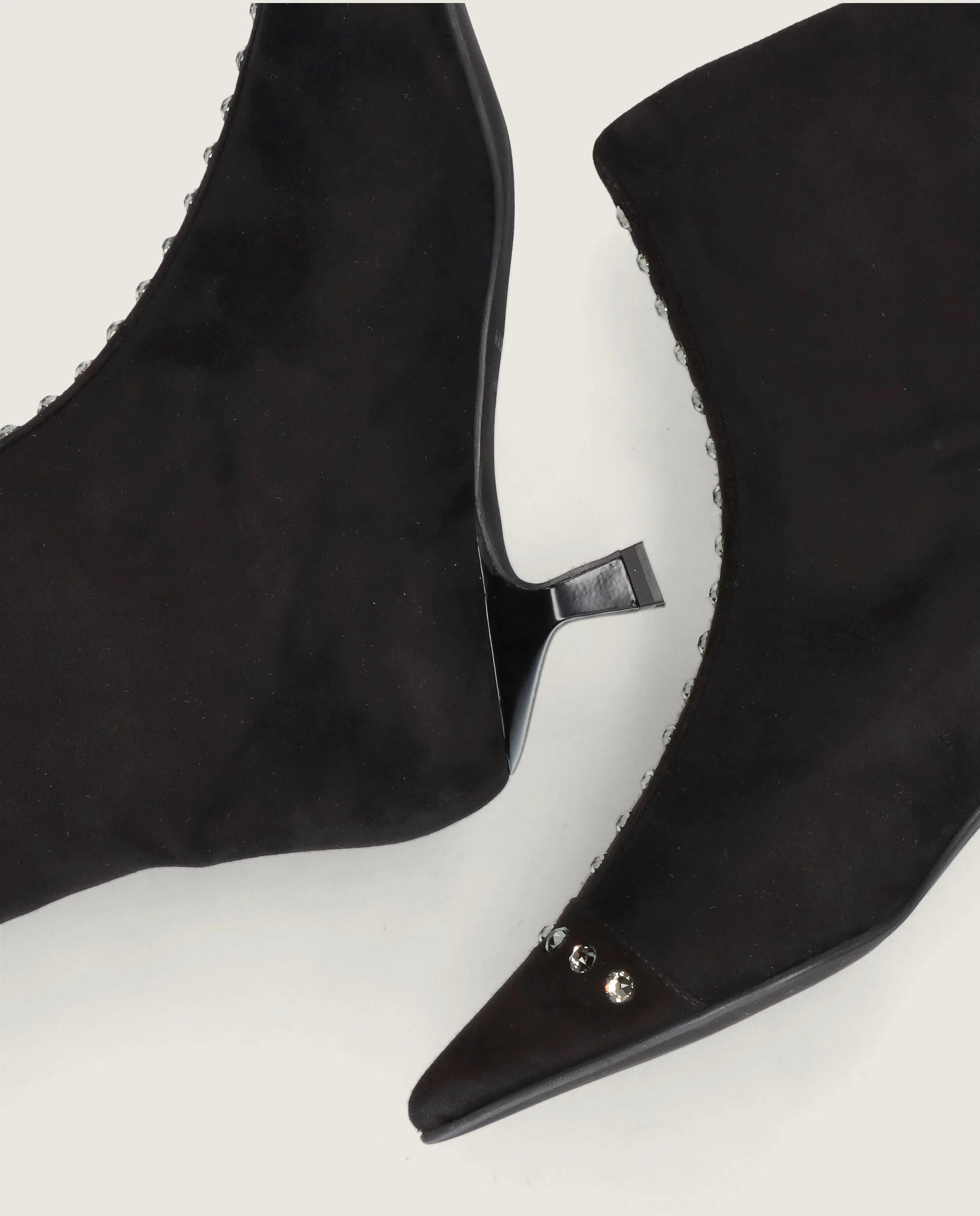 Botines Harriet Negros Tejidos - Image 4