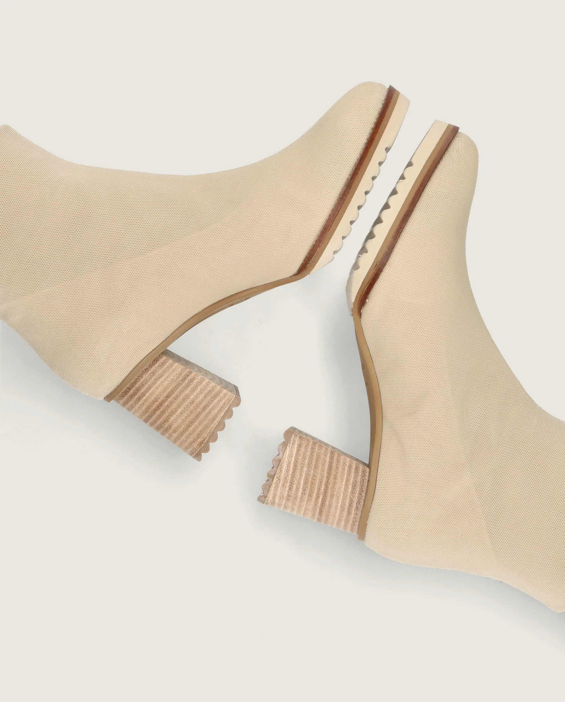 Botines Julie Beiges Tejidos - Image 4