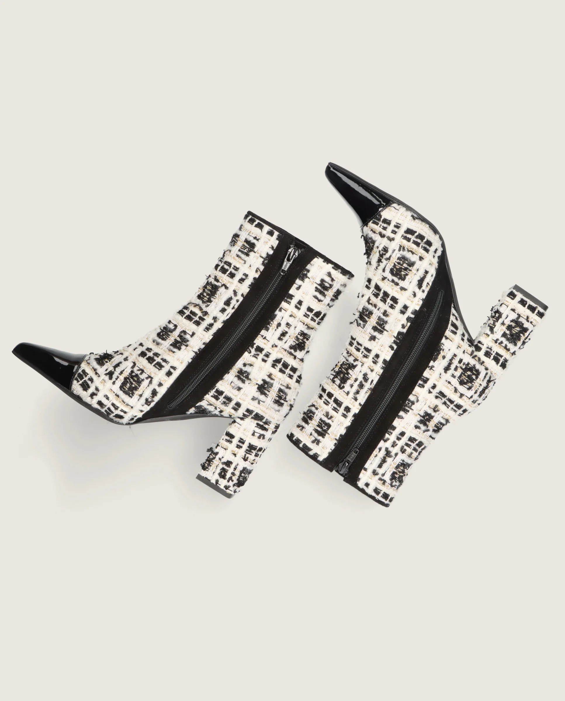 Botines Renata Negros Tejidos - Image 4
