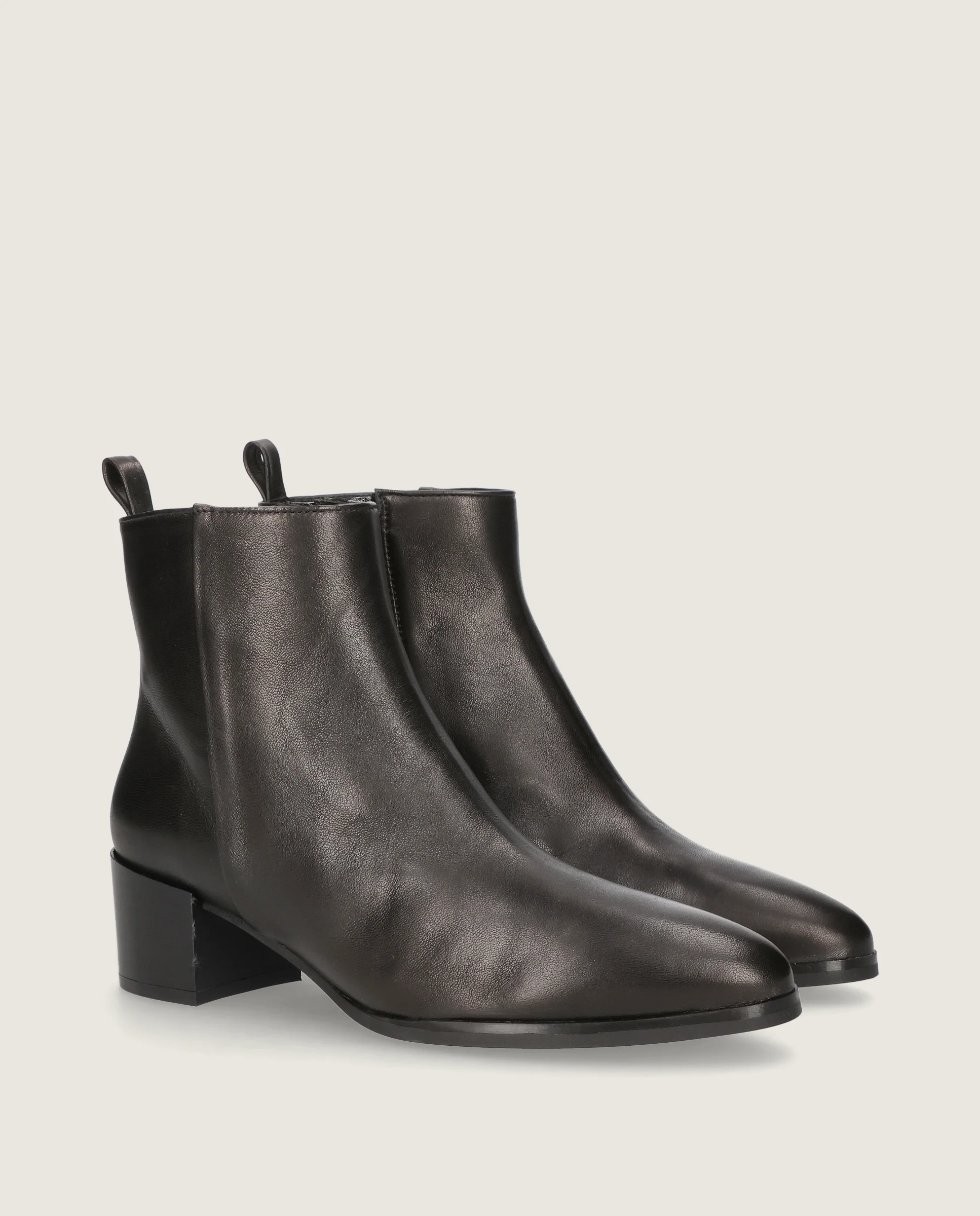 Botines Sharon Negros Piel