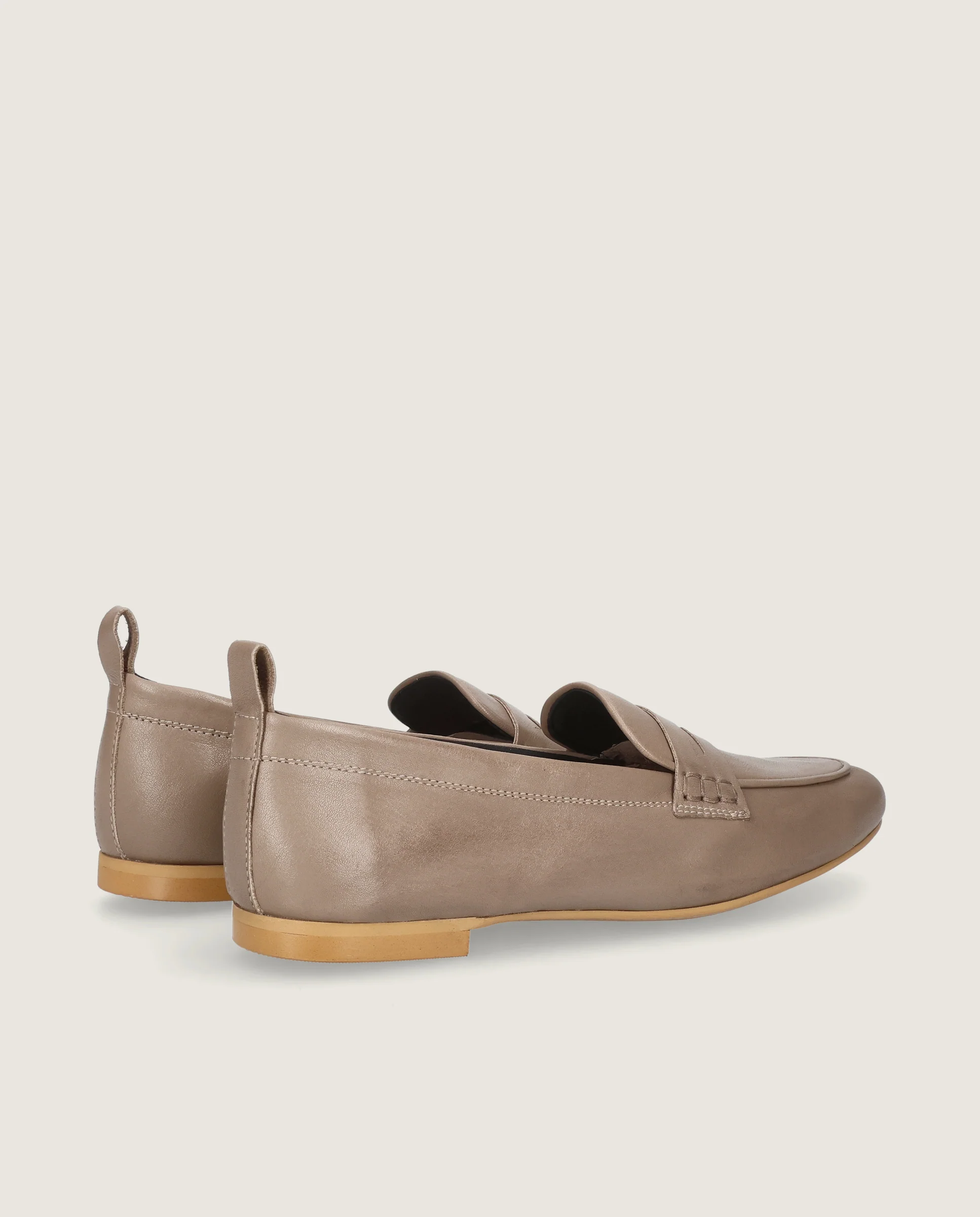Loafers Aisha Grises Piel - Image 4