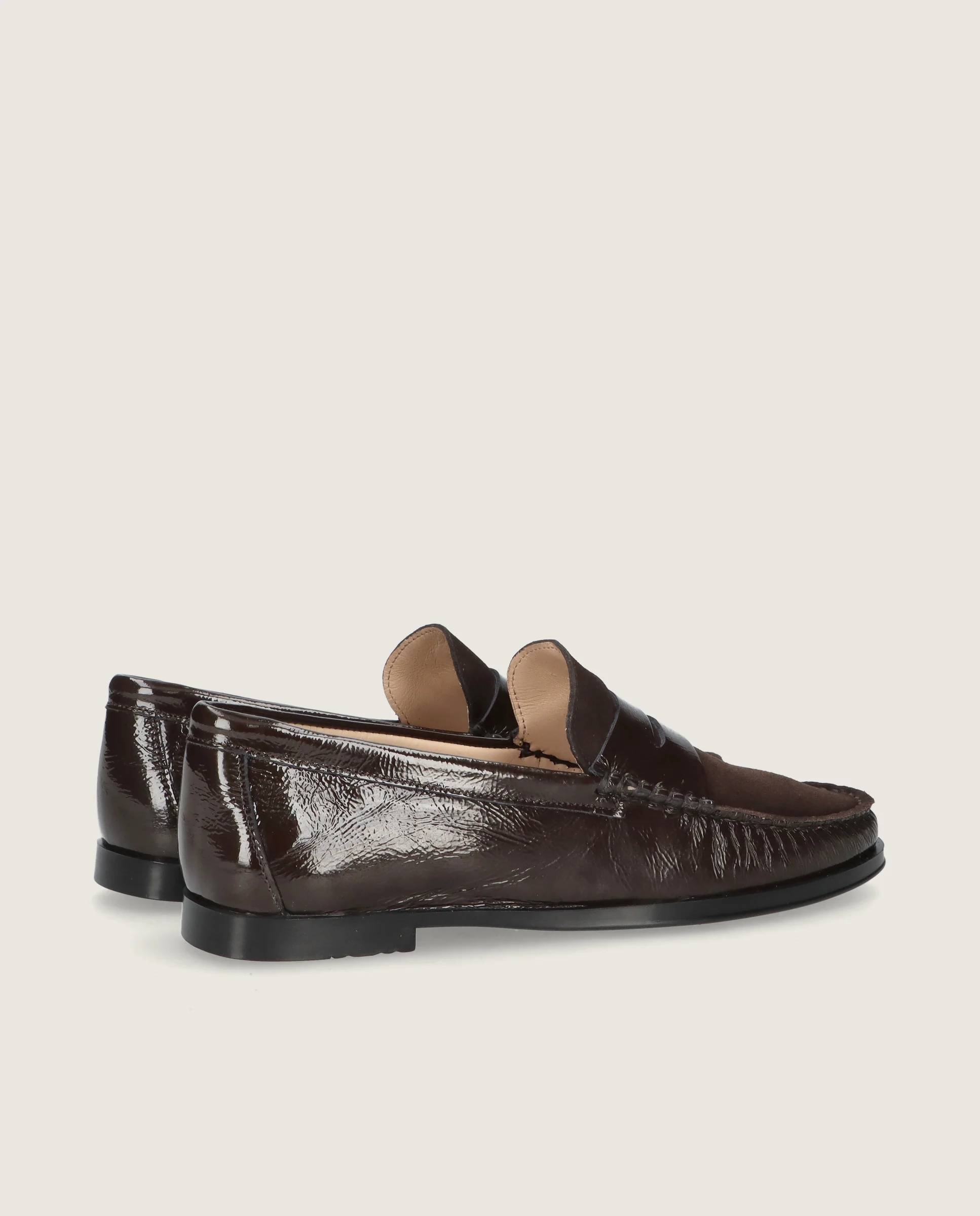 Mocasines Josephine Marrones Charol - Image 4