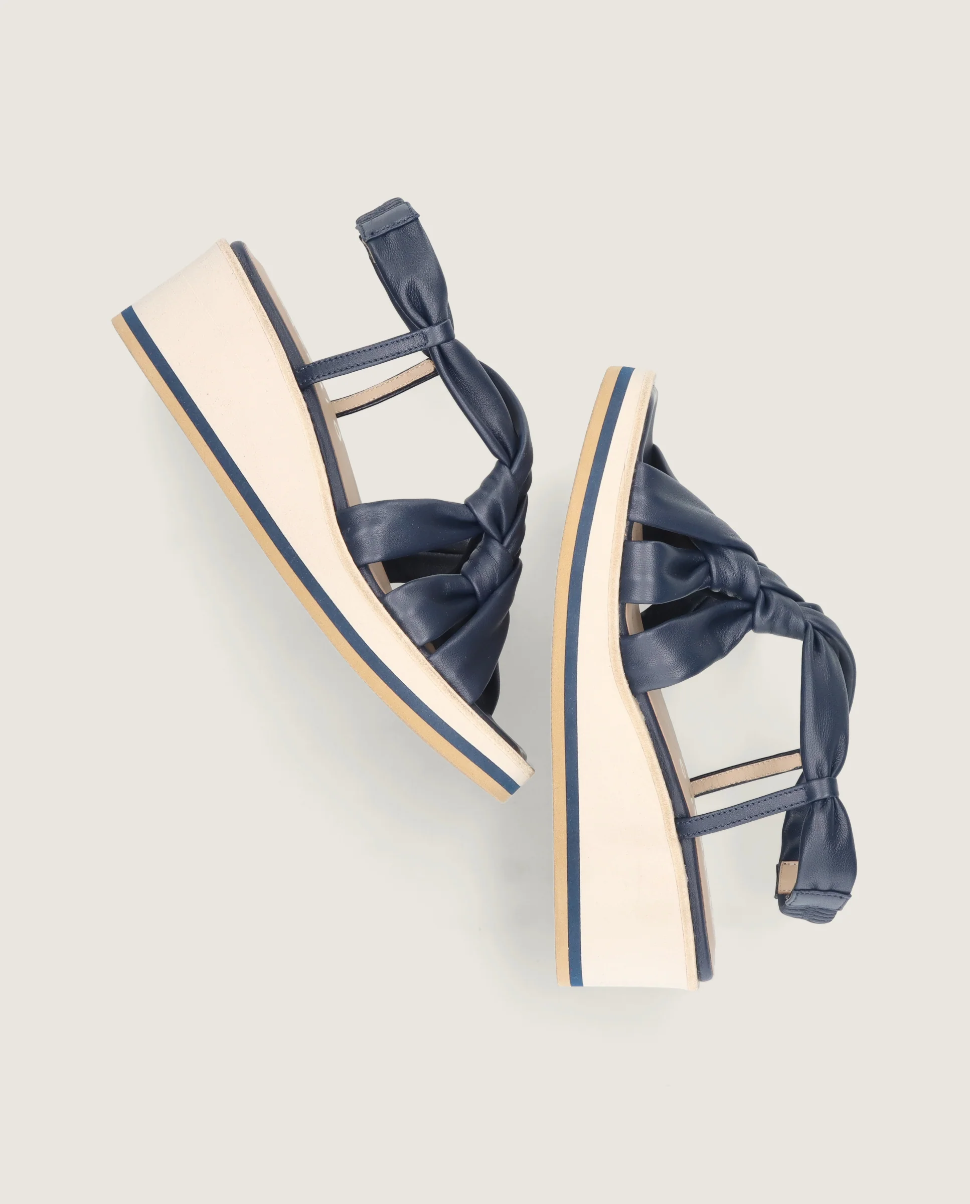 Sandalias Ariana Azules Piel - Image 4