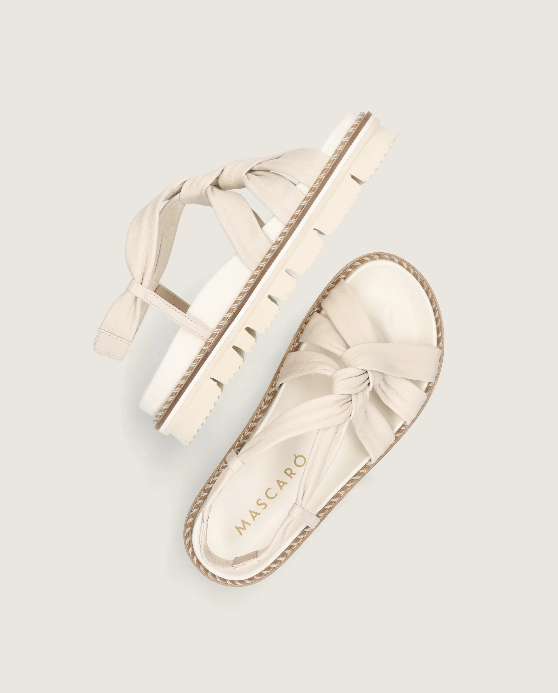 Sandalias Ivy Negros Piel - Image 4