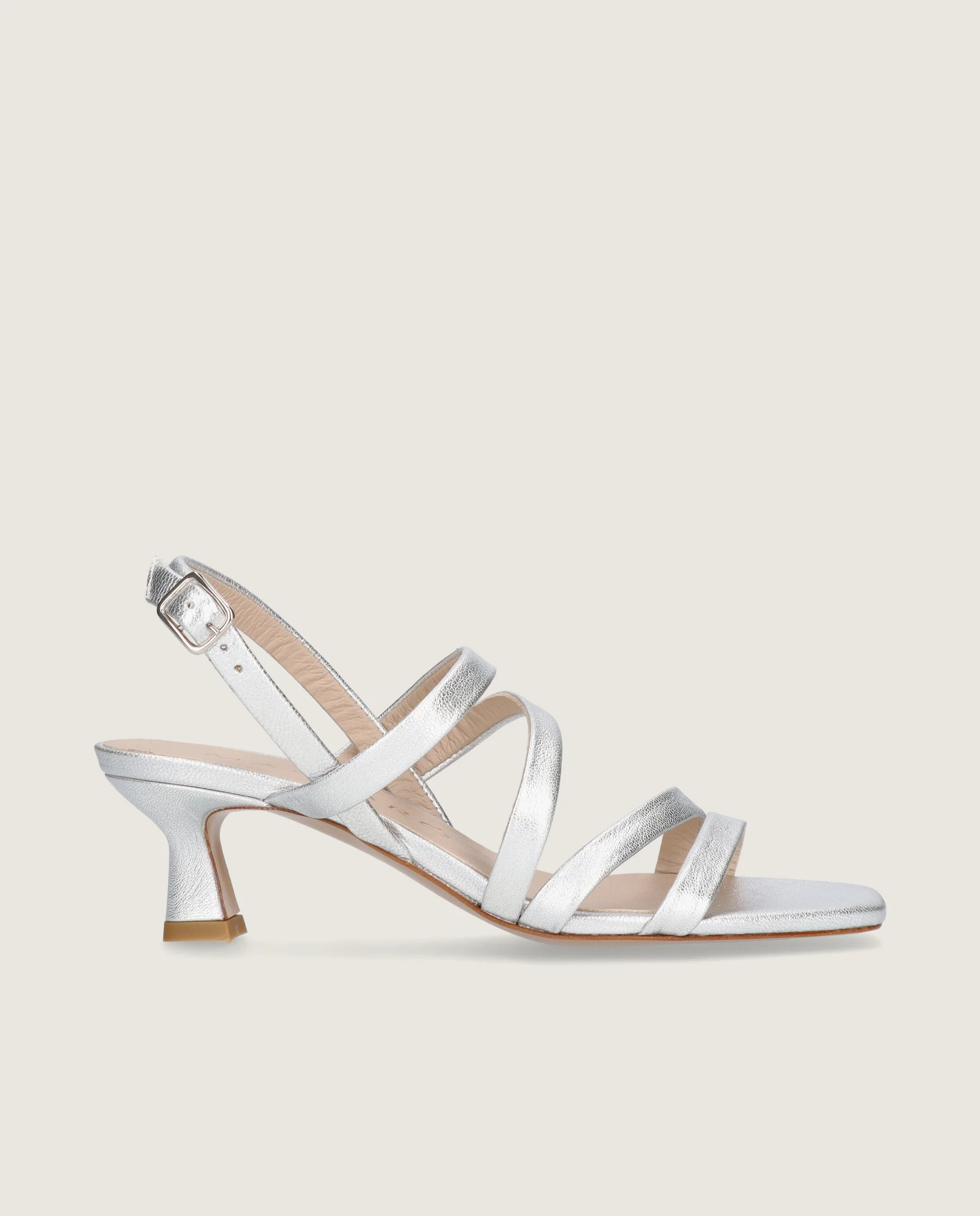 Sandalias Mandy Plateados Piel - Image 3