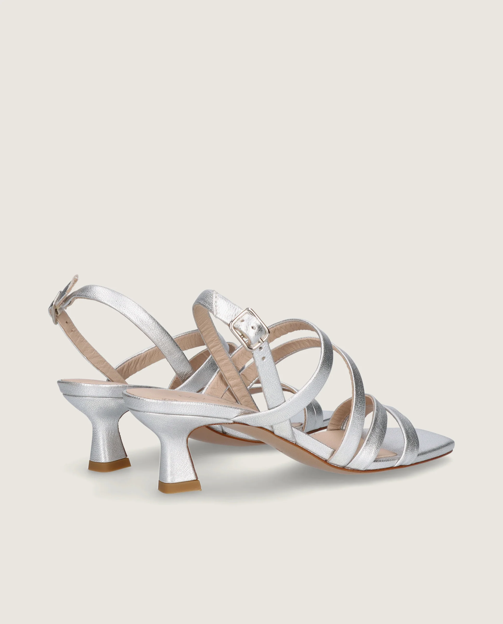 Sandalias Mandy Plateados Piel - Image 4