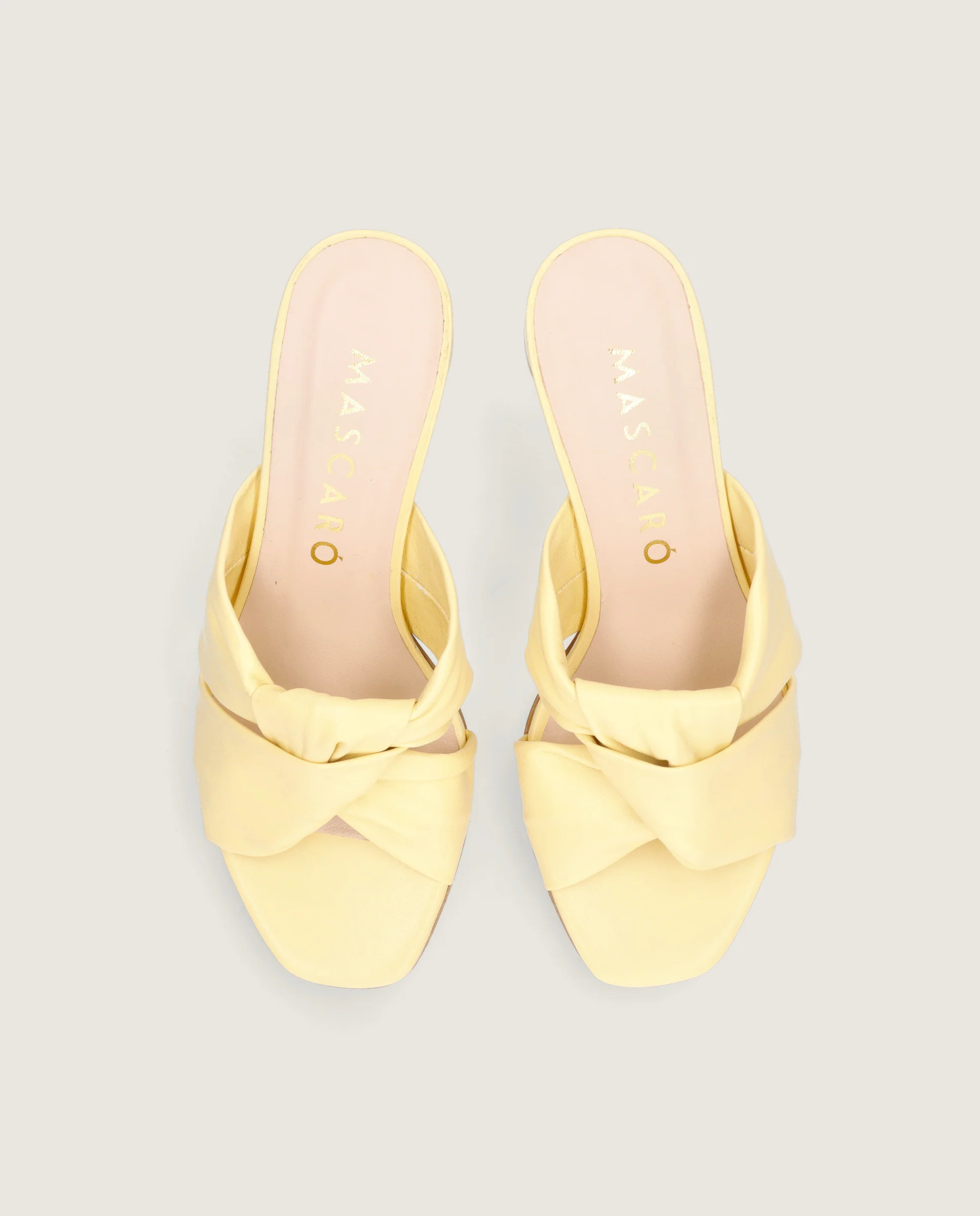 Sandalias Susan Amarillos Piel - Image 2