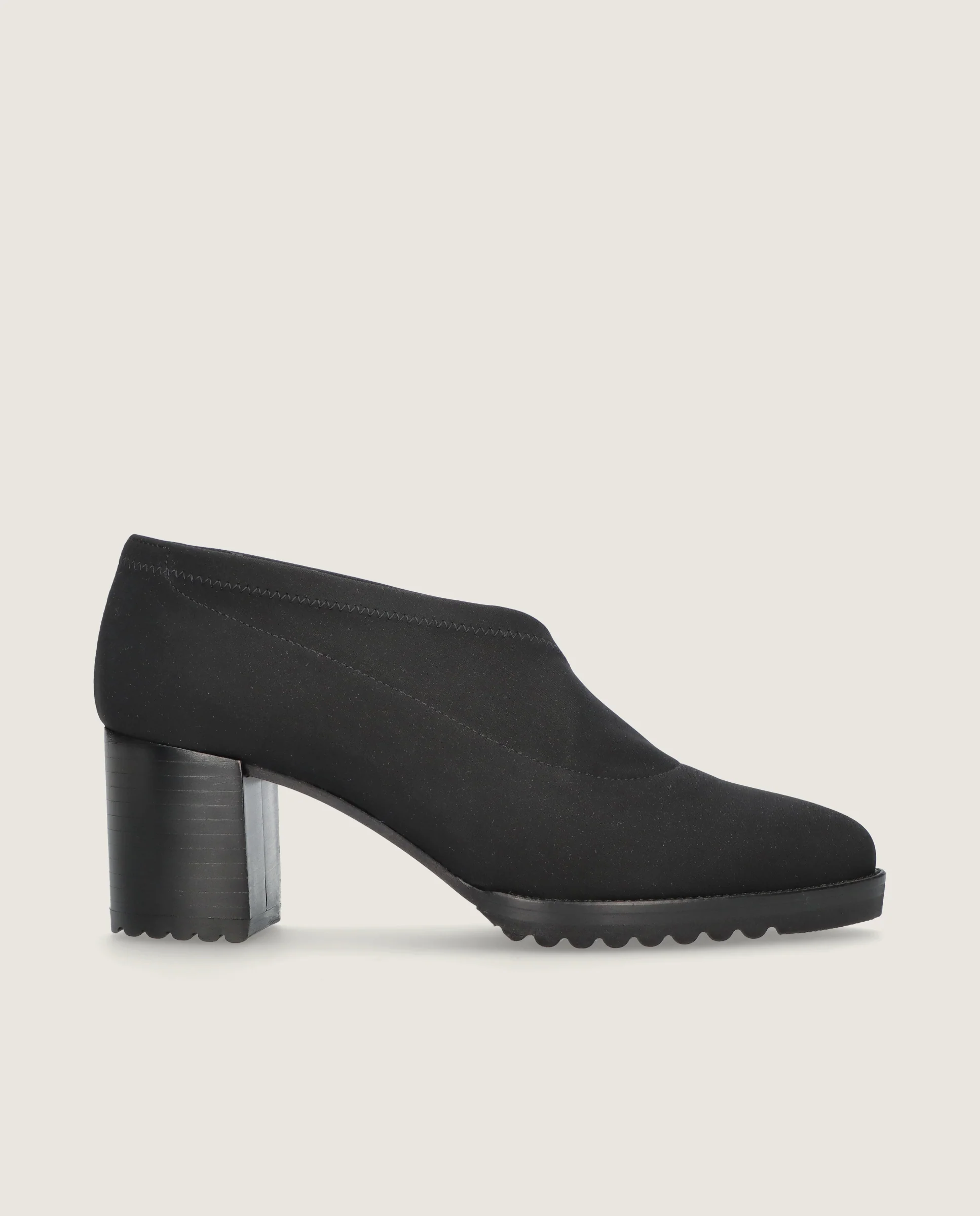 Zapatos Abotinados Cindy Negros Tejidos - Image 3